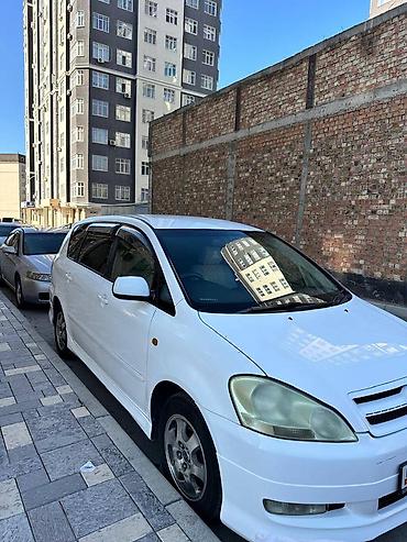 уза: Toyota Ipsum: 2001 г., 2.4 л, Автомат, Бензин, Минивэн — 10