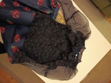 Ətəklər: Qız uşaqları üçün - Dizayn: Tünd göy fon üzərində qırmızı qızılgül -da lalafo.az — 3 Ətəklər: Qız uşaqları üçün - Dizayn: Tünd göy fon üzərində qırmızı qızılgül — 3