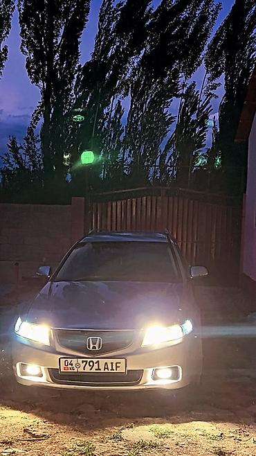 значок на мерс: Honda Accord: 2003 г., 2.4 л, Автомат, Бензин, Универсал — 8