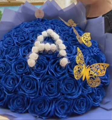 Süni güllər: Sifarisle hazirlanir — 23