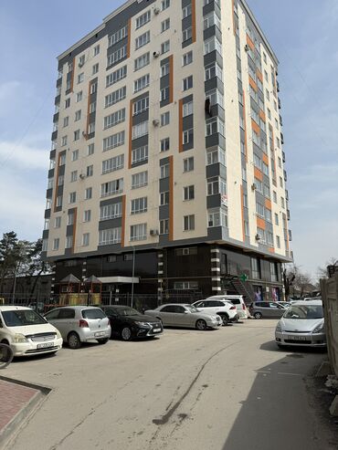 инвест: Продаю 3х комн квартиру 86.3 кв.м. 3/12 этаж. Район Баха-Гагарина. Все