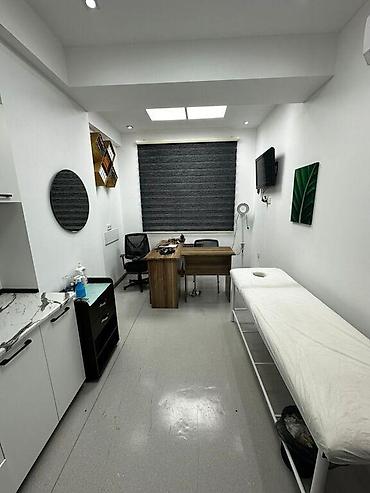 caravan satışı: Satılır obyekt 350 m², Elmlər Akademiyası m. 1 200 000 AZN 350 m² — 8