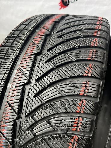 89 2: Шины 235 / 35 / R 20, Зима, Б/у, Пара, Легковые, Michelin — 3