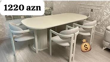 ad gunu stolu: Masa desti rəng seçimi var — 1