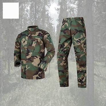 Komplet bluza i pantalone woodland Dostupno u velicinama S-2xl Cena