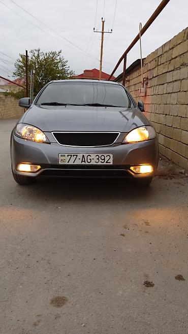 saganda satilan heyet evleri: Chevrolet Lacetti sedan, boz rayonlara xidmət mövcuddur komfort rahat — 1