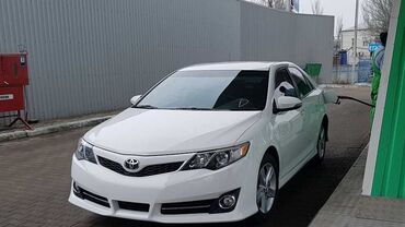 мат з: Toyota Camry: 2014 г., 2.5 л, Автомат, Бензин, Седан