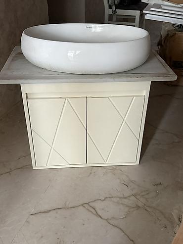 Turkaz markalı üstdənquraşdırma əl-üz yuma qabı və hamam dolabı dolaq lalafo.az -da Turkaz markalı üstdənquraşdırma əl-üz yuma qabı və hamam dolabı dolaq
