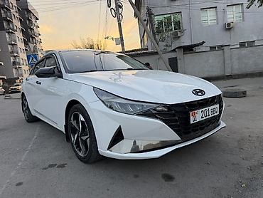 spark 2018: Hyundai Elantra: 2021 г., 1.5 л, Автомат, Бензин, Седан — 2