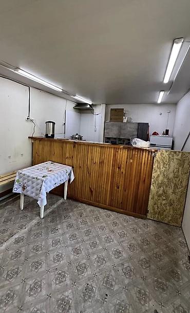 для парикмахерской: Пподаю контейнер 42 кВ.м. Состоит из 2 частей( 2 раскрученных — 3
