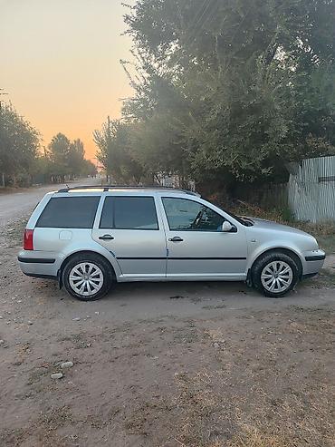 Volkswagen: Volkswagen Golf Variant: 2000 г., 1.6 л, Механика, Универсал — 11