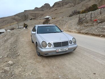 машину мерседес: Mercedes-Benz : 1999 г., 2 л, Механика, Бензин, Седан