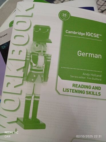 Digər məktəb dərslikləri: IGCSE Cambridge Alman dili workbook