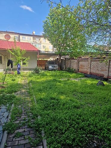 Продажа коттеджей и домов: Продается дом! 📍По ул. 9 января Кызыл Аскер 🔑Участок 4,16 по — 2