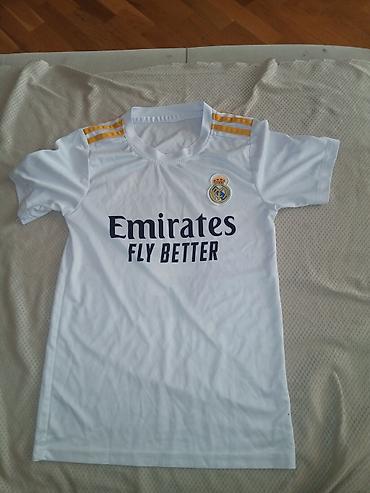ronaldo forması 2008: Futbol köynəkləri – Adidas brendləri, klub loqoları və sponsor çapları — 3