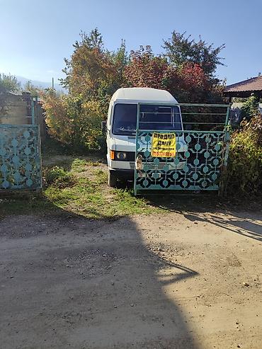 варото: Продаётся дачный участок с небольшим домиком и садом. Ташмойнок улица — 1