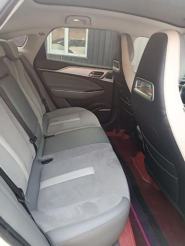 GAC: Электромобиль Aion (интерьер) - Современная цифровая панель: большой — 3