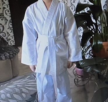 �������������������� �� �������������� ������ ������������ в Кыргызстан | СПОРТИВНАЯ ФОРМА: Продаю кимоно, б/у. На 7-8 лет. Состояние хорошее, одели пару раз