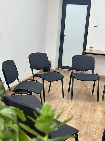 аудитория: Кабинет Для тренингов В бизнес центре, 21 м², Промежуточный этаж, Долгосрочно, Почасово, С оборудованием — 3