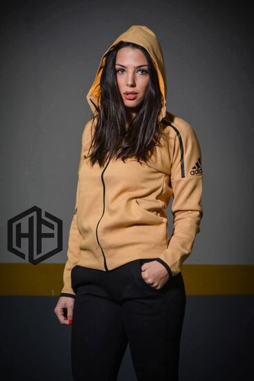 Gornji i donji deo: Adidas, 2XL, Jednobojni, bоја - Crvena — 2