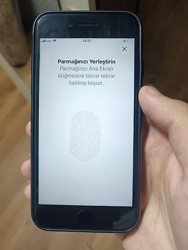 iphone apple 5s: IPhone SE 2020, 64 GB, Ağ, Qırıq — 2