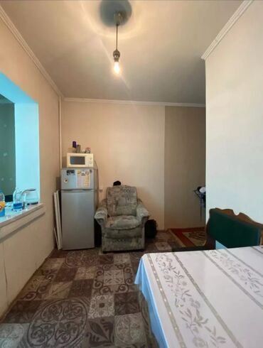 интергельпо батир сатылат: 2 бөлмө, 65 кв. м, 105-серия, 7 кабат, ПСО (өзү оңдоп түзөтүп бүтүү үчүн)
