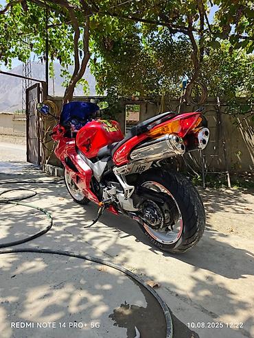 шлем на мотоцикл: Спортбайк Honda, 800 куб. см, Бензин, Взрослый, Б/у — 2