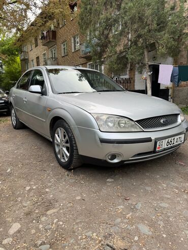 Ford: Ford Mondeo: 2001 г., 2 л, Механика, Бензин, Седан