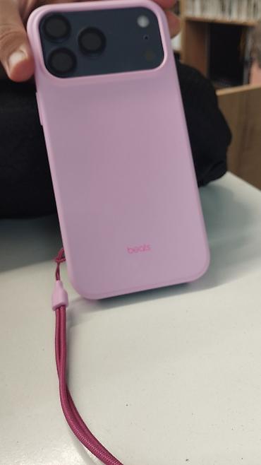 Силиконовый чехол для смартфона IPhone 17 Pro Max розовый