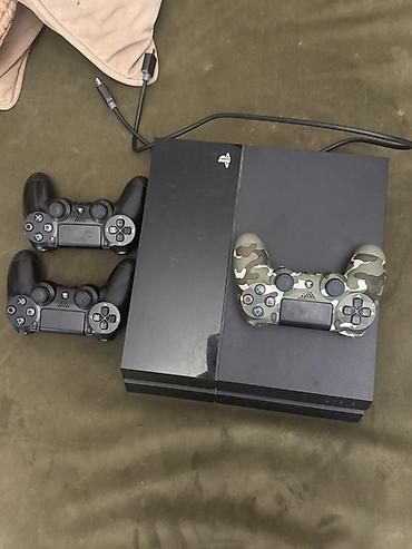 ps4 game: PlayStation 4 (fat) с комплектом аксессуаров и игр В комплекте: - — 1