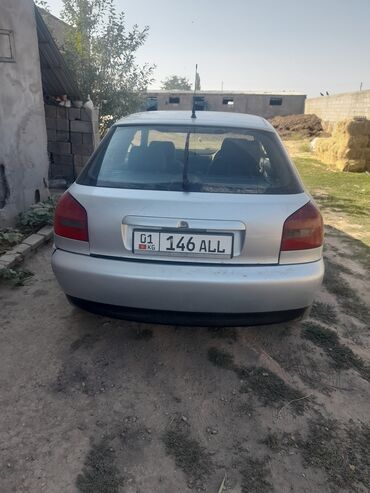 чехлы бу: Audi A3: 1997 г., 1.8 л, Автоматтык, Бензин, Хетчбек