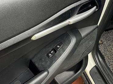 Kia: Kia Seltos: 2019 г., 1.6 л, Автомат, Дизель, Кроссовер — 10