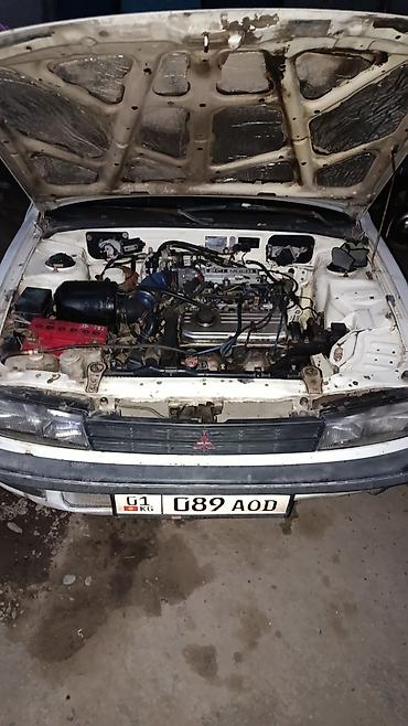 lancer 9: Mitsubishi Lancer: 1990 г., 1.5 л, Механика, Бензин, Седан — 4
