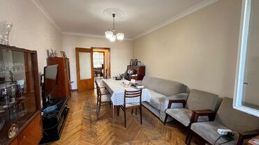 Köhnə tikili: Bakı, 8-ci mikrorayon, 3 otaqlı, Köhnə tikili, m. Gənclik, 90 kv. m — 5