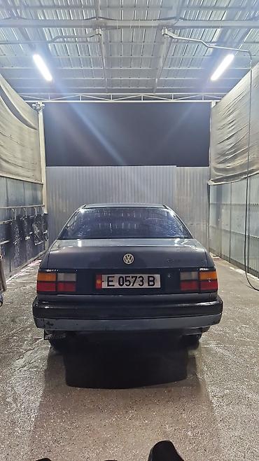 90: Volkswagen Passat: 1991 г., 1.8 л, Механика, Бензин, Седан — 1
