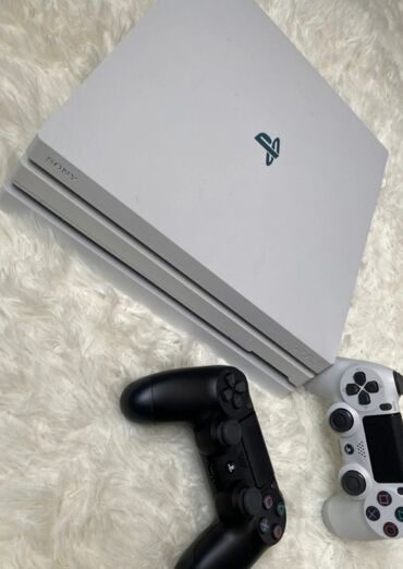 Sony PlayStation: PS4 pro max, модель 3/3 ревизия 3/3, память 1000гиг, 4К, HDR, комплект