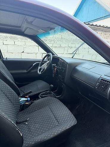 vw vento: Volkswagen Passat Variant: 1994 г., 1.8 л, Механика, Бензин, Универсал — 6