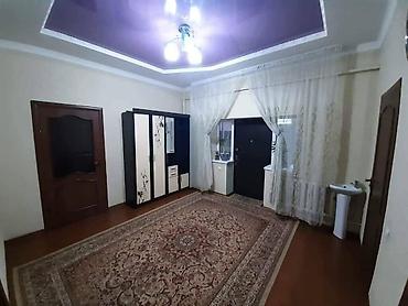 срочно продается дом: Продаётся просторный дом в Таласе Все в шаговой доступности, рядом — 7