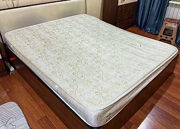 carpayı doşəyi: İki nəfərlik yataq dəsti, əla vəziyyətdə Ölçü: 160x200 sm (queen/iki — 1