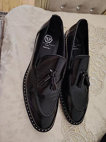 Ayaqqabılar: Philipp Plein klassik kişi loaferləri - Rəng: qara, parlaq dəri - — 1