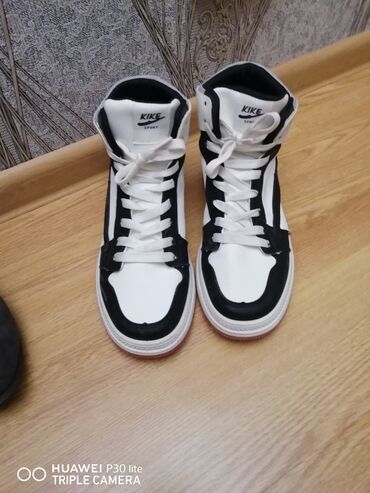 Botinka və botilyonlar: Ölçü: 38, İşlənmiş — 12