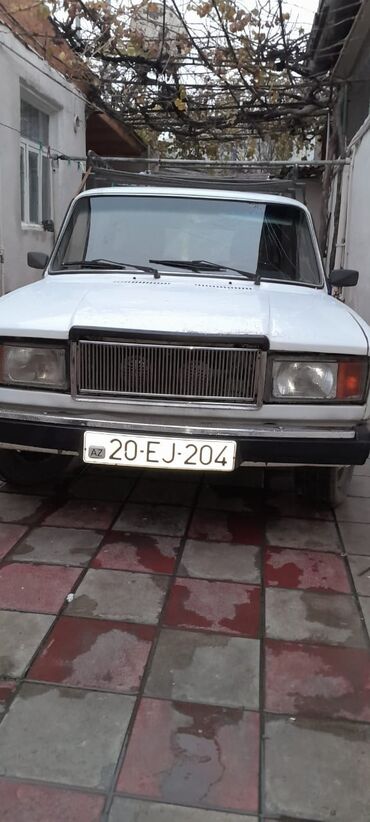 niva maşını: VAZ (LADA) 2104: 0.3 l | 2000 il 12384 km Sedan