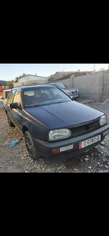 Продажа авто: Volkswagen Golf: 1992 г., Механика, Бензин, Хэтчбэк — 4