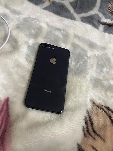 iphone es5: IPhone 8 Plus, 64 GB, Jet Black, Barmaq izi, Face ID — 5