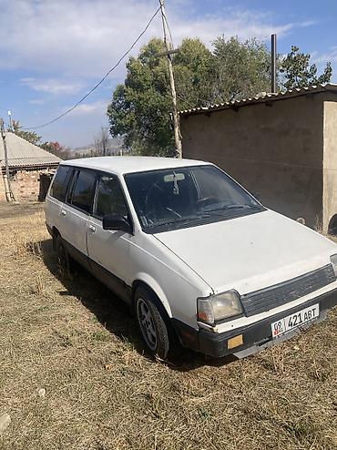 daewoo matiz автомат коробка: Mitsubishi Space Wagon: 1990 г., 2 л, Механика, Бензин, Минивэн — 9