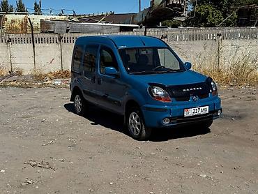 нива кузув: Renault Kangoo: 2004 г., 1.6 л, Механика, Бензин, Минивэн — 4