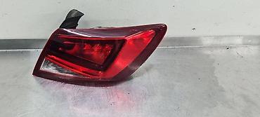 ugao od 90 stepeni: STOP SVETLO ZA SEAT LEON - 5F0945208C | Stop svetlo Seat Leon — 1