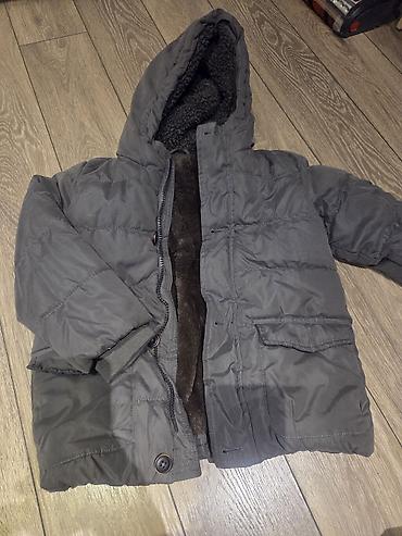 Uşaq qış gödəkçəsi - Rəng: tünd boz - İsti, qalın və yüngül material lalafo.az -da Uşaq qış gödəkçəsi - Rəng: tünd boz - İsti, qalın və yüngül material