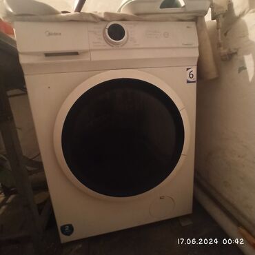 нерабочая стиральная машина: Стиральная машина Midea, Б/у, Автомат, До 6 кг, Компактная
