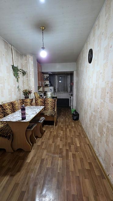 3 комнаты, 60 м², Аламедин-1 мкр Индивидуалка, 1 этаж, Требуется ремонт